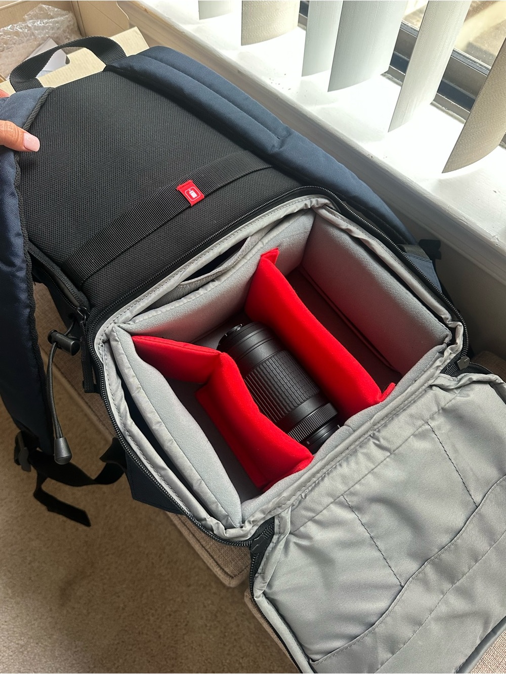 Nikon D3400 DSLR Camera with 18-55mm and 70-300mm Lenses & photographer backpack - Picture 12 of 15